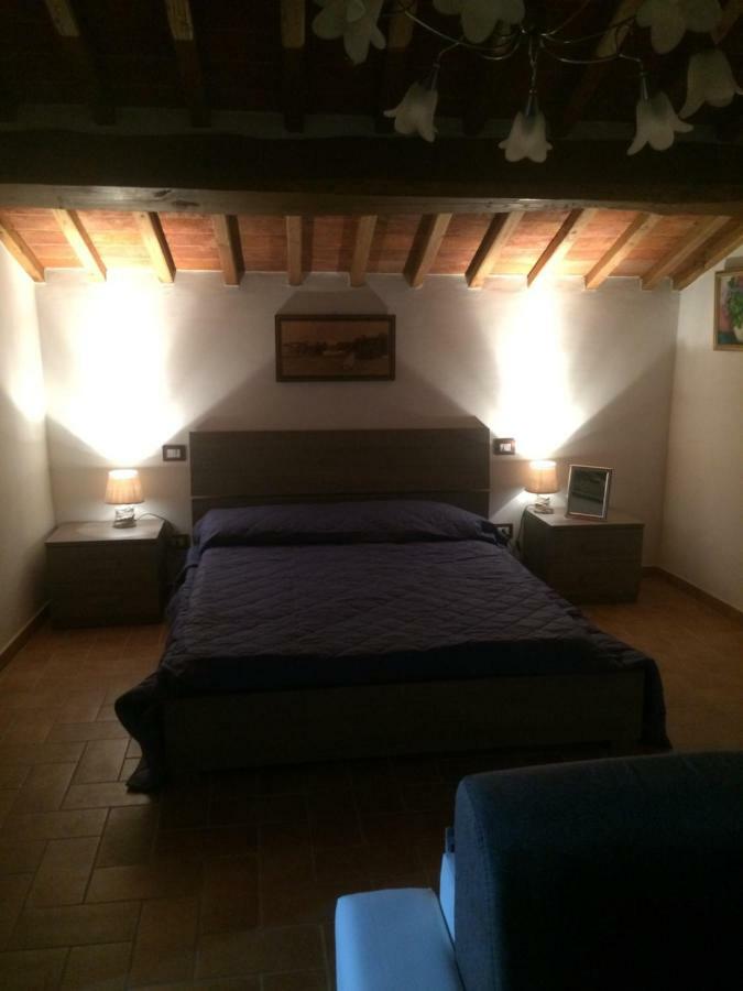 Ferienwohnung Mansarda Degli Ulivi Rigomagno Exterior foto